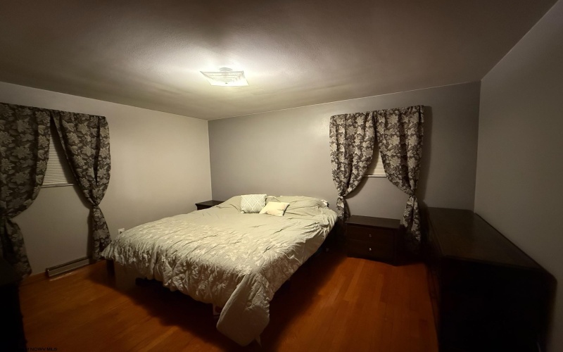 111 3rd Street, Shinnston, West Virginia 26431, 5 Bedrooms Bedrooms, 11 Rooms Rooms,3 BathroomsBathrooms,Single Family Detached,For Sale,3rd,10159960