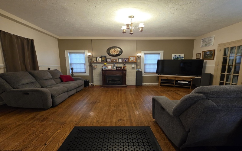 110 Barbour Street, Buckhannon, West Virginia 26201, 4 Bedrooms Bedrooms, 8 Rooms Rooms,2 BathroomsBathrooms,Single Family Detached,For Sale,Barbour,10159963