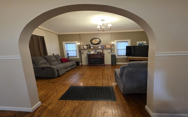 110 Barbour Street, Buckhannon, West Virginia 26201, 4 Bedrooms Bedrooms, 8 Rooms Rooms,2 BathroomsBathrooms,Single Family Detached,For Sale,Barbour,10159963