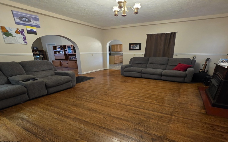 110 Barbour Street, Buckhannon, West Virginia 26201, 4 Bedrooms Bedrooms, 8 Rooms Rooms,2 BathroomsBathrooms,Single Family Detached,For Sale,Barbour,10159963
