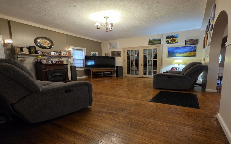 110 Barbour Street, Buckhannon, West Virginia 26201, 4 Bedrooms Bedrooms, 8 Rooms Rooms,2 BathroomsBathrooms,Single Family Detached,For Sale,Barbour,10159963