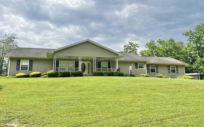 200 Heckel Lane, Elkins, West Virginia 26241, 3 Bedrooms Bedrooms, 10 Rooms Rooms,2 BathroomsBathrooms,Single Family Detached,For Sale,Heckel,10159969