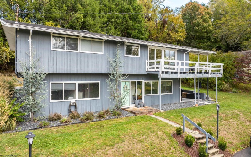 767 Augusta Avenue, Morgantown, West Virginia 26501, 5 Bedrooms Bedrooms, 12 Rooms Rooms,3 BathroomsBathrooms,Single Family Detached,For Sale,Augusta,10159967