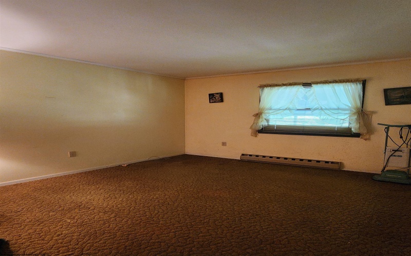 147 Country Estates Road, Fairmont, West Virginia 26554, 3 Bedrooms Bedrooms, 5 Rooms Rooms,1 BathroomBathrooms,Single Family Detached,For Sale,Country Estates,10159981