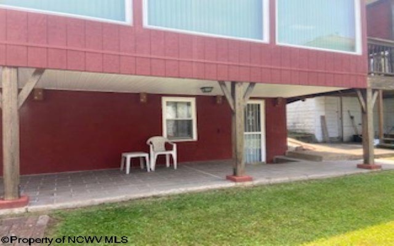 310 Hedge Street, Clarksburg, West Virginia 26301-2630, 3 Bedrooms Bedrooms, 8 Rooms Rooms,2 BathroomsBathrooms,Single Family Detached,For Sale,Hedge,10160004