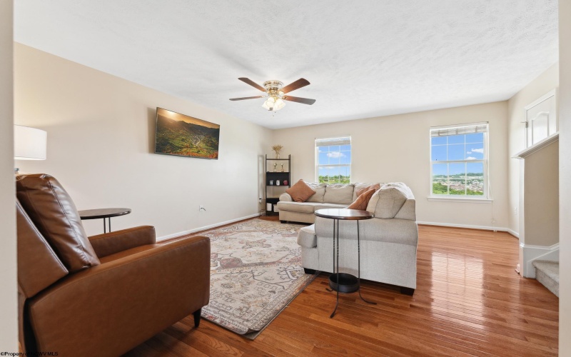 247 Birds Eye View Drive, Morgantown, West Virginia 26501, 3 Bedrooms Bedrooms, 6 Rooms Rooms,2 BathroomsBathrooms,Single Family Attached,For Sale,Birds Eye View,10159988