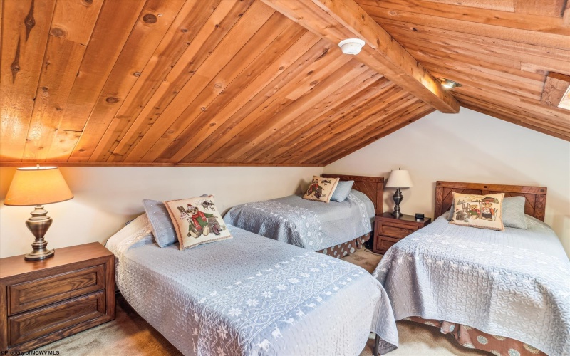 A4 Four Seasons Drive, Davis, West Virginia 26260, 2 Bedrooms Bedrooms, 6 Rooms Rooms,2 BathroomsBathrooms,Single Family Attached,For Sale,Four Seasons,10159994