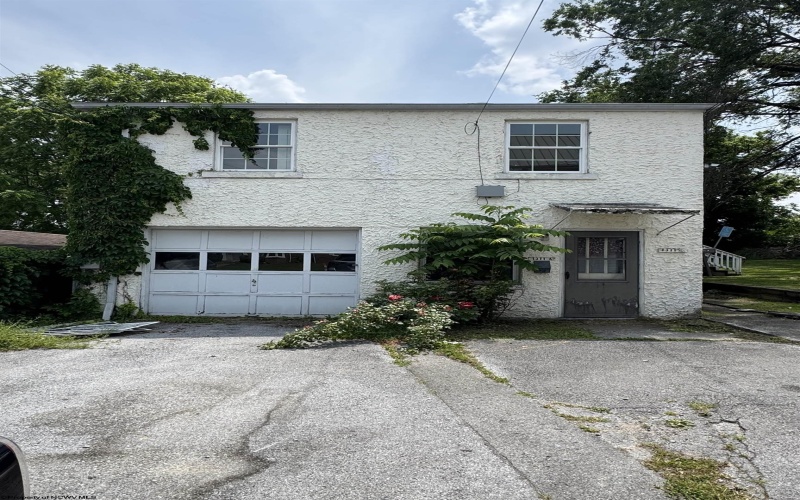 1311 Main Street, Princeton, West Virginia 24740-0000, ,Multi-unit/income,For Sale,Main,10159997