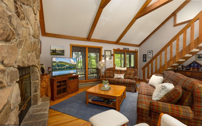 135 Pond Lily Lane, Terra Alta, West Virginia 26764, 3 Bedrooms Bedrooms, 6 Rooms Rooms,2 BathroomsBathrooms,Single Family Detached,For Sale,Pond Lily,10160003