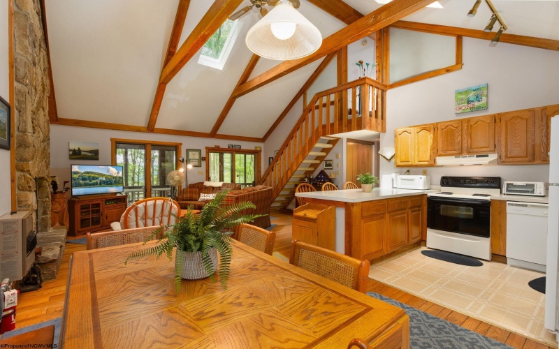 135 Pond Lily Lane, Terra Alta, West Virginia 26764, 3 Bedrooms Bedrooms, 6 Rooms Rooms,2 BathroomsBathrooms,Single Family Detached,For Sale,Pond Lily,10160003
