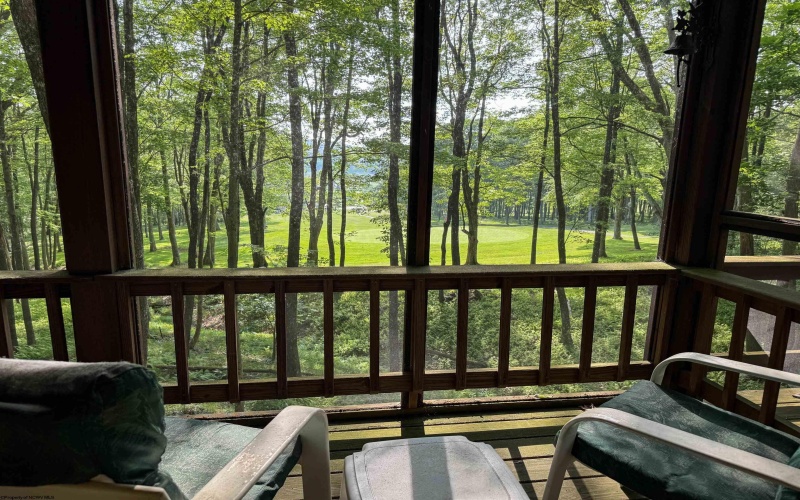 135 Pond Lily Lane, Terra Alta, West Virginia 26764, 3 Bedrooms Bedrooms, 6 Rooms Rooms,2 BathroomsBathrooms,Single Family Detached,For Sale,Pond Lily,10160003