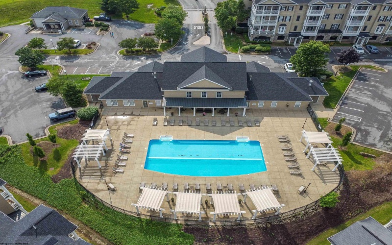 2637 Suncrest Village, Morgantown, West Virginia 26505, 2 Bedrooms Bedrooms, 5 Rooms Rooms,2 BathroomsBathrooms,Single Family Attached,For Sale,Suncrest,10160000