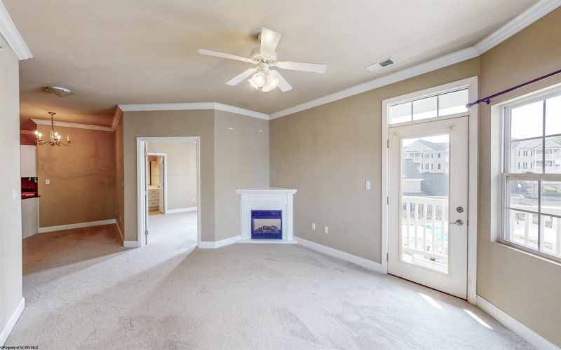 2637 Suncrest Village, Morgantown, West Virginia 26505, 2 Bedrooms Bedrooms, 5 Rooms Rooms,2 BathroomsBathrooms,Single Family Attached,For Sale,Suncrest,10160000