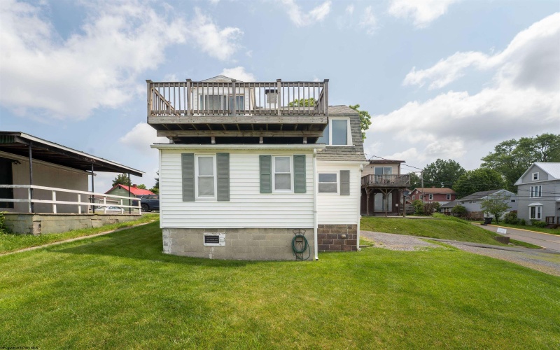 210 Highland Avenue, Morgantown, West Virginia 26505, 1 Bedroom Bedrooms, 4 Rooms Rooms,1 BathroomBathrooms,Single Family Detached,For Sale,Highland,10159999