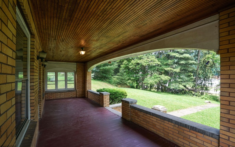1 Shenasky Lane, Monongah, West Virginia 26554, 3 Bedrooms Bedrooms, 7 Rooms Rooms,1 BathroomBathrooms,Single Family Detached,For Sale,Shenasky,10159984
