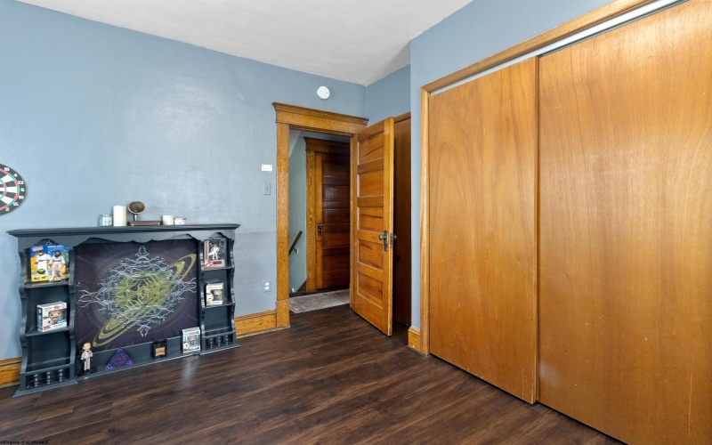 306 Hedge Street, Clarksburg, West Virginia 26301, 3 Bedrooms Bedrooms, 10 Rooms Rooms,1 BathroomBathrooms,Single Family Detached,For Sale,Hedge,10159993