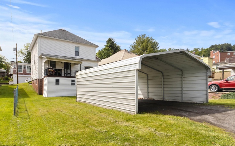 306 Hedge Street, Clarksburg, West Virginia 26301, 3 Bedrooms Bedrooms, 10 Rooms Rooms,1 BathroomBathrooms,Single Family Detached,For Sale,Hedge,10159993