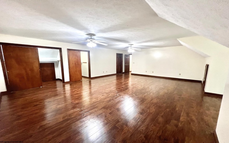 59 Amber Lane, Fairmont, West Virginia 26554, 4 Bedrooms Bedrooms, 8 Rooms Rooms,3 BathroomsBathrooms,Single Family Detached,For Sale,Amber,10159989