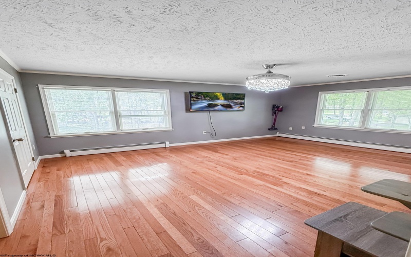 609 Southern Pines Drive, Oakland, Maryland 21550, 4 Bedrooms Bedrooms, 11 Rooms Rooms,2 BathroomsBathrooms,Single Family Detached,For Sale,Southern Pines,10159990