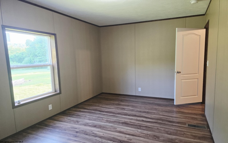 3066 Wilsonburg Road, Clarksburg, West Virginia 26301, 3 Bedrooms Bedrooms, 5 Rooms Rooms,2 BathroomsBathrooms,Single Family Detached,For Sale,Wilsonburg,10160005