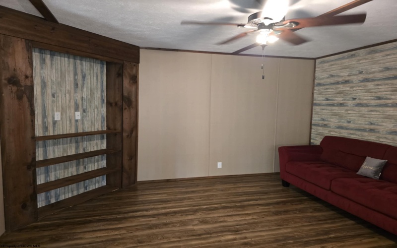 3066 Wilsonburg Road, Clarksburg, West Virginia 26301, 3 Bedrooms Bedrooms, 5 Rooms Rooms,2 BathroomsBathrooms,Single Family Detached,For Sale,Wilsonburg,10160005