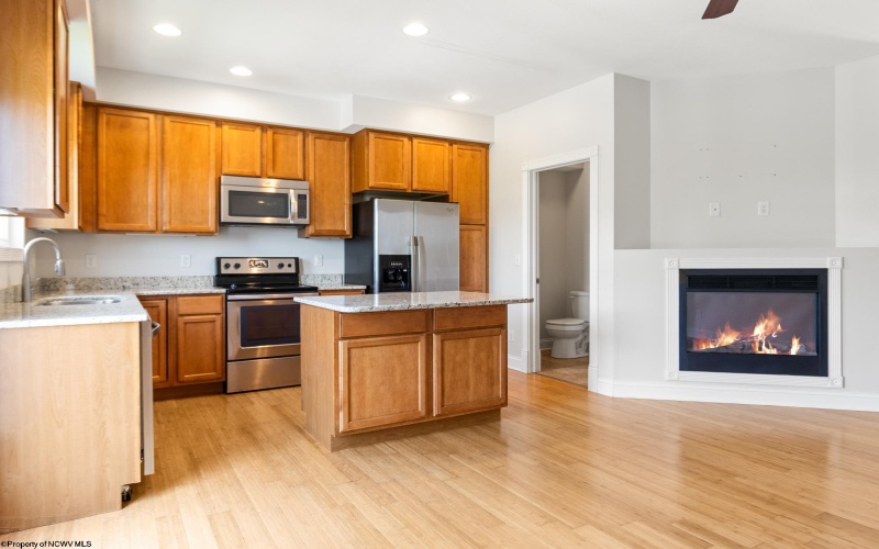 40 Turnstone Drive, Morgantown, West Virginia 26505, 3 Bedrooms Bedrooms, 7 Rooms Rooms,3 BathroomsBathrooms,Single Family Attached,For Sale,Turnstone,10160028