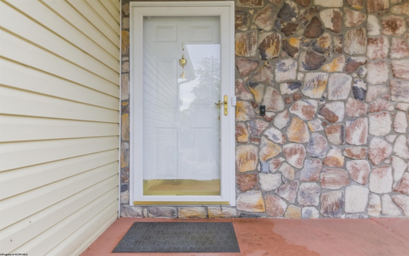 1604 Cain Street, Star City, West Virginia 26505, 2 Bedrooms Bedrooms, 6 Rooms Rooms,2 BathroomsBathrooms,Single Family Attached,For Sale,Cain,10160016