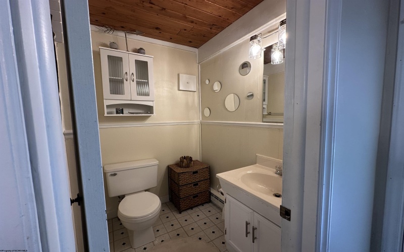 4 Pendletonheim Circle, Davis, West Virginia 26260, 1 Bedroom Bedrooms, 3 Rooms Rooms,1 BathroomBathrooms,Single Family Attached,For Sale,Pendletonheim,10160018