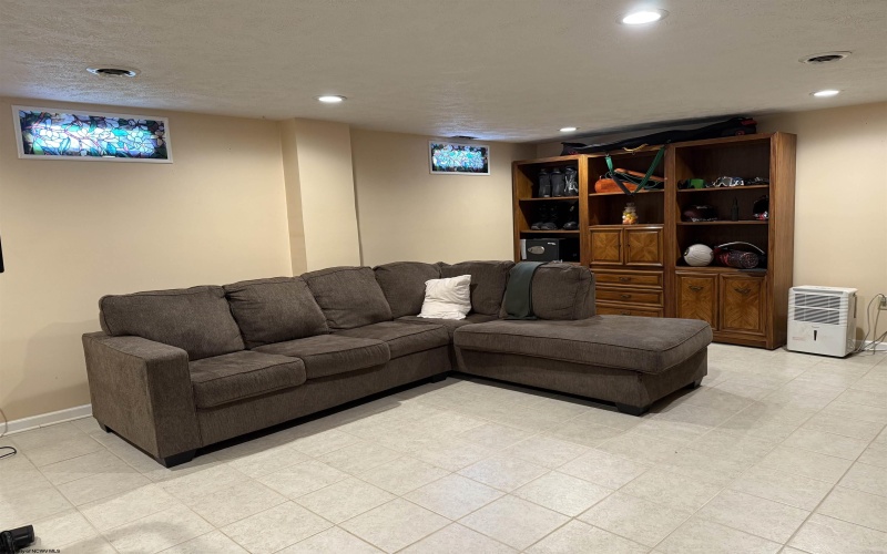 2477 Serene Drive, Fairmont, West Virginia 26554, 2 Bedrooms Bedrooms, 9 Rooms Rooms,1 BathroomBathrooms,Single Family Detached,For Sale,Serene,10160017