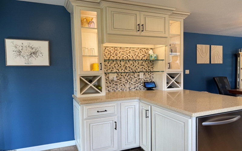 2477 Serene Drive, Fairmont, West Virginia 26554, 2 Bedrooms Bedrooms, 9 Rooms Rooms,1 BathroomBathrooms,Single Family Detached,For Sale,Serene,10160017