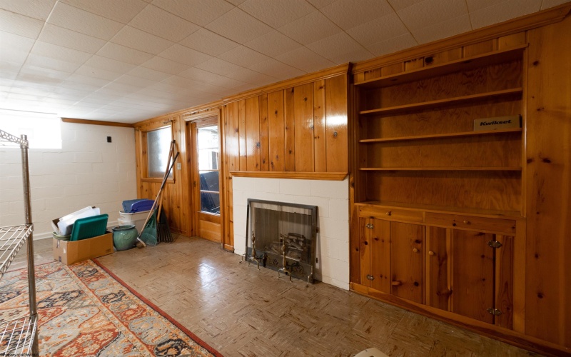 136 Harrison Street, Clarksburg, West Virginia 26301, 3 Bedrooms Bedrooms, 8 Rooms Rooms,3 BathroomsBathrooms,Single Family Detached,For Sale,Harrison,10160019
