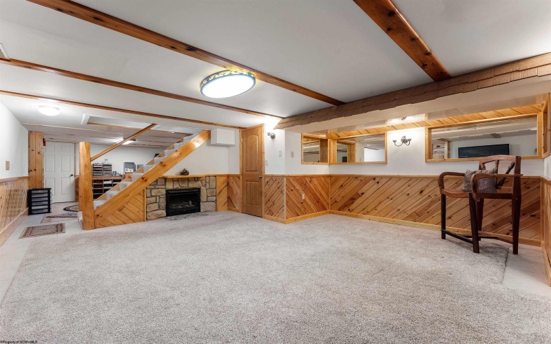 296 Horseshoe Road, Morgantown, West Virginia 26508, 4 Bedrooms Bedrooms, 11 Rooms Rooms,3 BathroomsBathrooms,Single Family Detached,For Sale,Horseshoe,10160013
