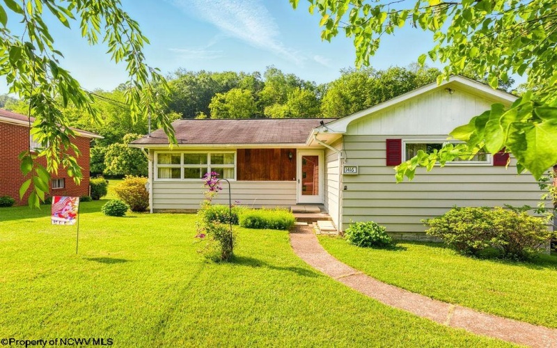 1416 Anmoore Road, Bridgeport, West Virginia 26330, 3 Bedrooms Bedrooms, 5 Rooms Rooms,1 BathroomBathrooms,Single Family Detached,For Sale,Anmoore,10160029