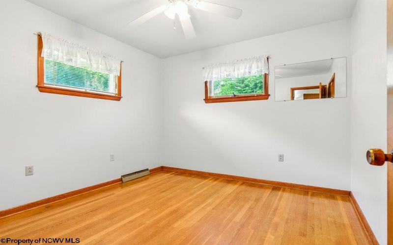 1416 Anmoore Road, Bridgeport, West Virginia 26330, 3 Bedrooms Bedrooms, 5 Rooms Rooms,1 BathroomBathrooms,Single Family Detached,For Sale,Anmoore,10160029