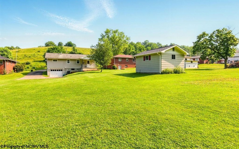 1416 Anmoore Road, Bridgeport, West Virginia 26330, 3 Bedrooms Bedrooms, 5 Rooms Rooms,1 BathroomBathrooms,Single Family Detached,For Sale,Anmoore,10160029