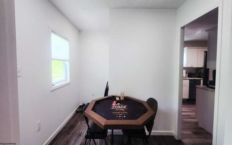 179 Circle Drive, Fairmont, West Virginia 26554, 2 Bedrooms Bedrooms, 6 Rooms Rooms,2 BathroomsBathrooms,Single Family Detached,For Sale,Circle,10160053