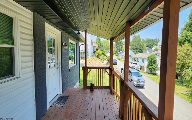 179 Circle Drive, Fairmont, West Virginia 26554, 2 Bedrooms Bedrooms, 6 Rooms Rooms,2 BathroomsBathrooms,Single Family Detached,For Sale,Circle,10160053