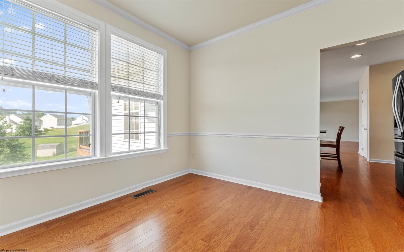 453 Blackberry Ridge Drive, Morgantown, West Virginia 26508, 4 Bedrooms Bedrooms, 10 Rooms Rooms,3 BathroomsBathrooms,Single Family Detached,For Sale,Blackberry Ridge,10160049