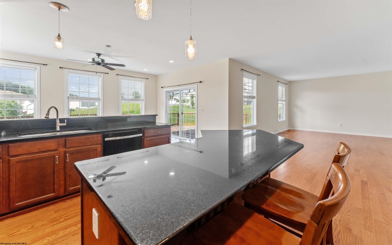 453 Blackberry Ridge Drive, Morgantown, West Virginia 26508, 4 Bedrooms Bedrooms, 10 Rooms Rooms,3 BathroomsBathrooms,Single Family Detached,For Sale,Blackberry Ridge,10160049