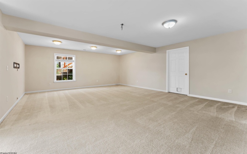 453 Blackberry Ridge Drive, Morgantown, West Virginia 26508, 4 Bedrooms Bedrooms, 10 Rooms Rooms,3 BathroomsBathrooms,Single Family Detached,For Sale,Blackberry Ridge,10160049