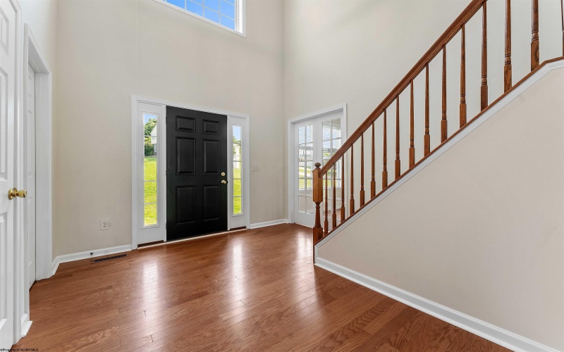 453 Blackberry Ridge Drive, Morgantown, West Virginia 26508, 4 Bedrooms Bedrooms, 10 Rooms Rooms,3 BathroomsBathrooms,Single Family Detached,For Sale,Blackberry Ridge,10160049