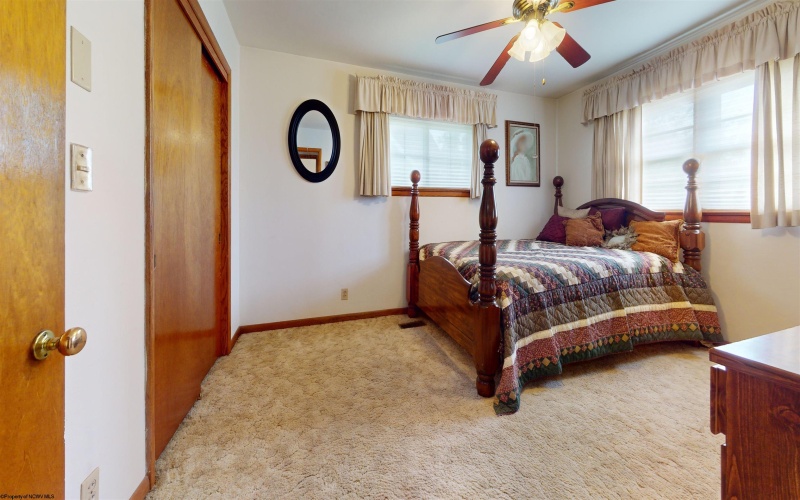 515 Ohio Avenue, Fairmont, West Virginia 26554, 2 Bedrooms Bedrooms, 5 Rooms Rooms,1 BathroomBathrooms,Single Family Detached,For Sale,Ohio,10160037