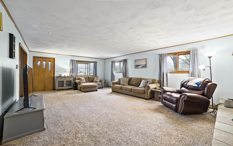 16 Gladesville Road, Morgantown, West Virginia 26508, 3 Bedrooms Bedrooms, 7 Rooms Rooms,2 BathroomsBathrooms,Single Family Detached,For Sale,Gladesville,10158679