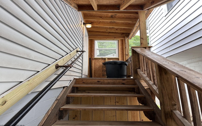 683 Locust Avenue, Weston, West Virginia 26452, 2 Bedrooms Bedrooms, 4 Rooms Rooms,1 BathroomBathrooms,Single Family Detached,For Sale,Locust,10160044
