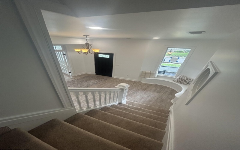645 Mulberry Avenue, Clarksburg, West Virginia 26301, 4 Bedrooms Bedrooms, 10 Rooms Rooms,3 BathroomsBathrooms,Single Family Detached,For Sale,Mulberry,10160048