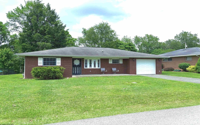 159 Morning View Lane, Bridgeport, West Virginia 26330, 2 Bedrooms Bedrooms, 5 Rooms Rooms,1 BathroomBathrooms,Single Family Detached,For Sale,Morning View,10160047