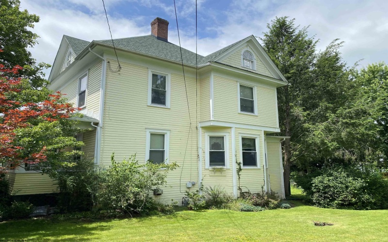 28 Central Avenue, Buckhannon, West Virginia 26201-4033, 5 Bedrooms Bedrooms, 10 Rooms Rooms,2 BathroomsBathrooms,Single Family Detached,For Sale,Central,10160054