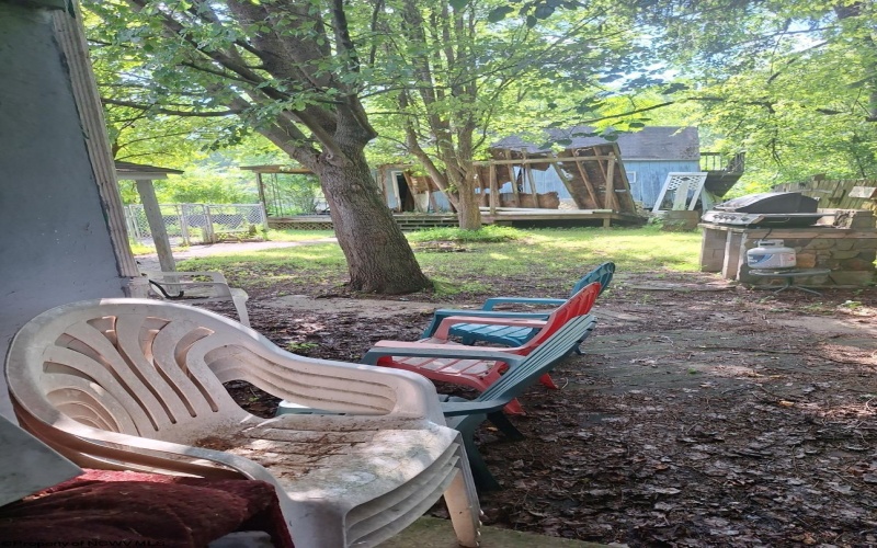1070 Pinch Gut Hollow, Fairmont, West Virginia 26554, 3 Bedrooms Bedrooms, 6 Rooms Rooms,2 BathroomsBathrooms,Single Family Detached,For Sale,Pinch Gut,10160056