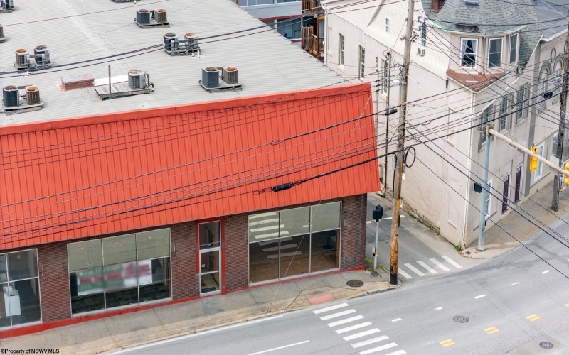 1389 University Avenue, Morgantown, West Virginia 26505, ,Commercial/industrial,For Lease,University,10160070
