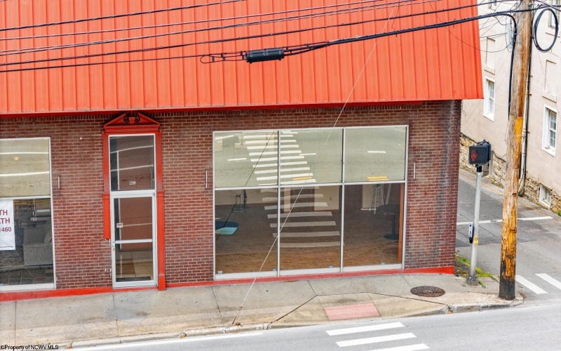 1389 University Avenue, Morgantown, West Virginia 26505, ,Commercial/industrial,For Lease,University,10160070